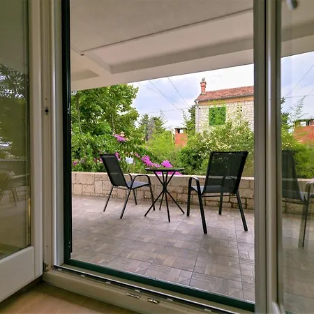 Apartamento Maraska Zadar