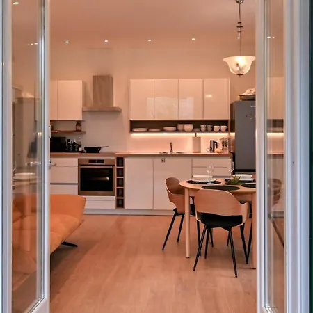 Maraska Apartment *