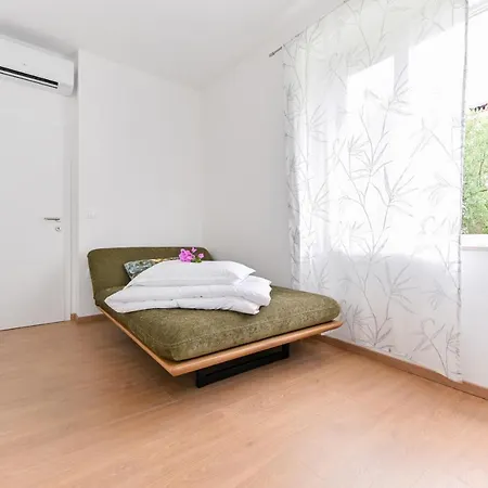 Maraska Apartament *